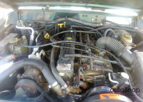 1997 Jeep Cherokee Sport z USA, uszkodzony, nr VIN 1J4FJ68S9VL561393